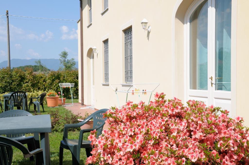 Appartamenti Vacanze Il Nottolini Capannori Exteriör bild