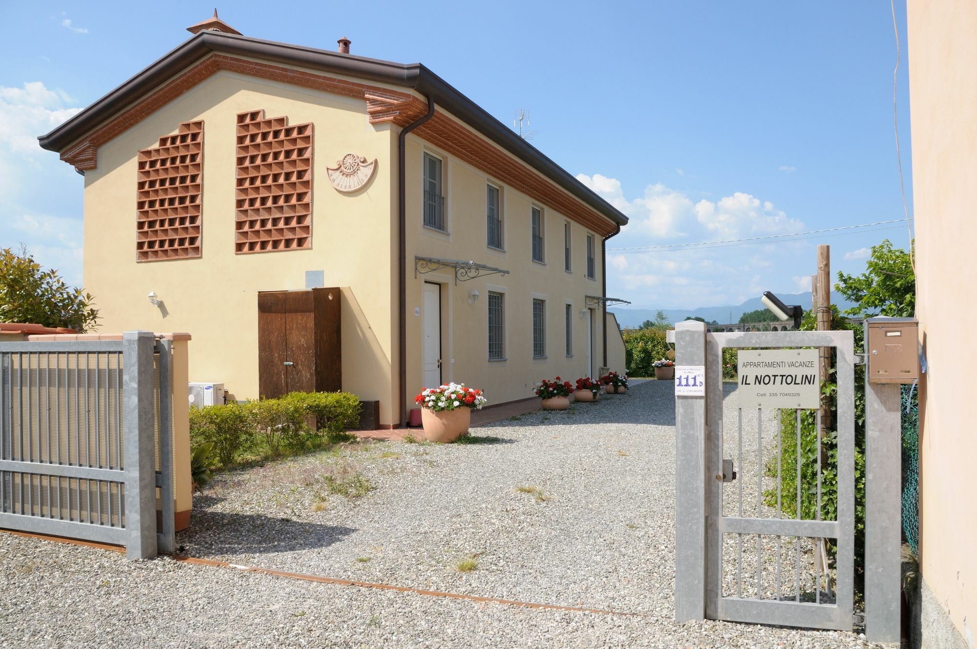 Appartamenti Vacanze Il Nottolini Capannori Exteriör bild